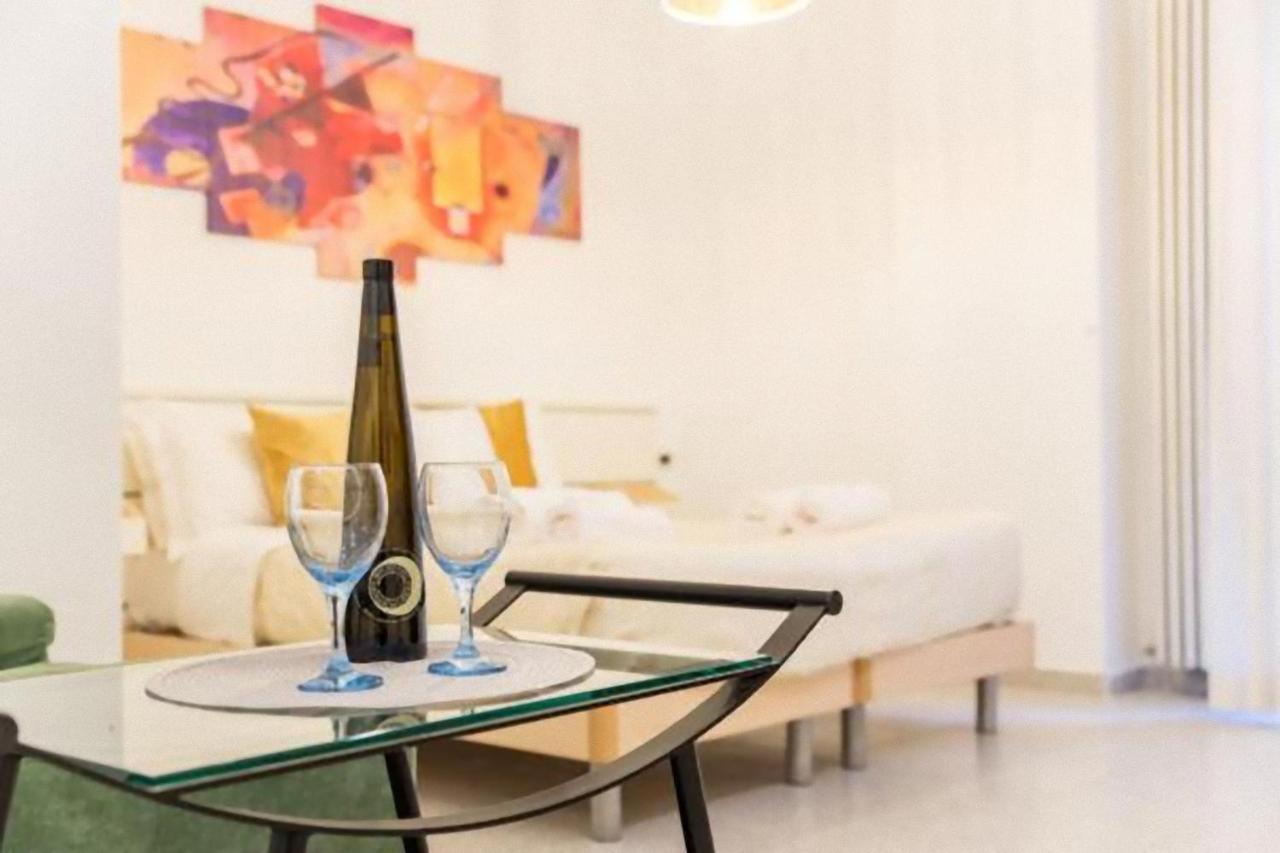 Apartamento Tourist House Bologna - Fringe - Self Check-In Exterior foto