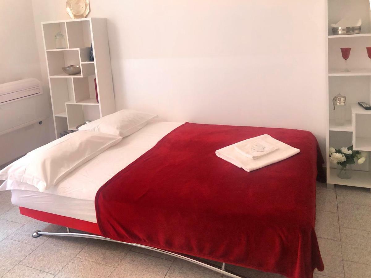 Apartamento Tourist House Bologna - Fringe - Self Check-In Exterior foto